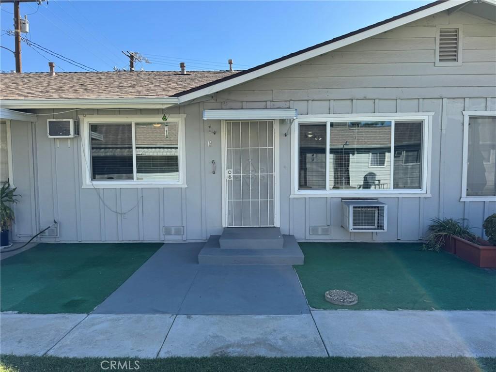 MLS #IV25240035 image #0