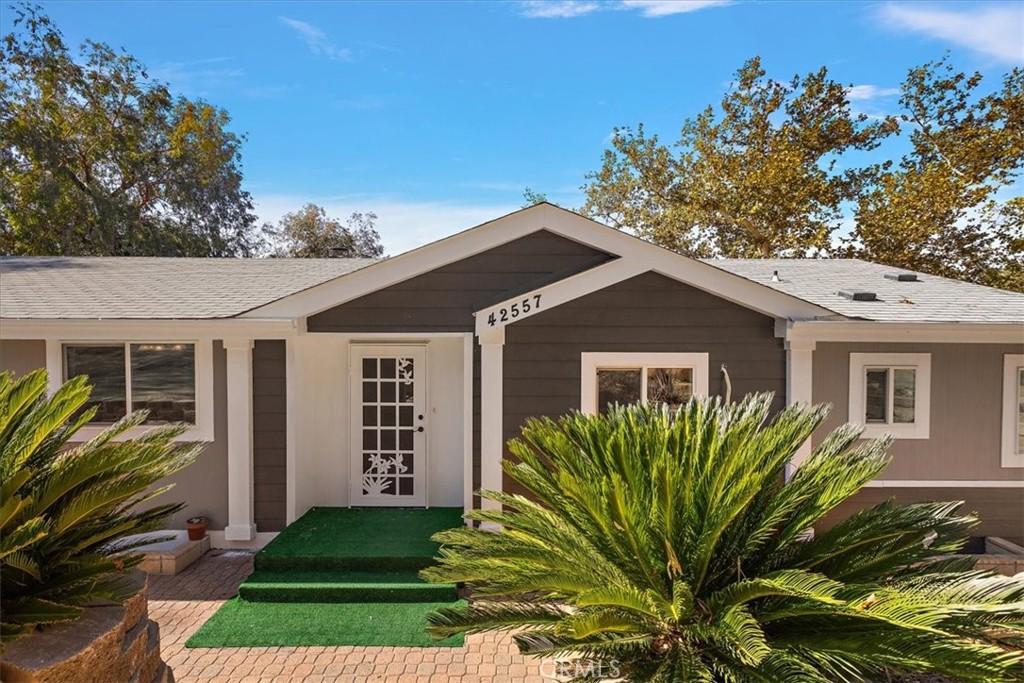 MLS #IV25240788 image #0