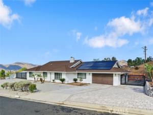 MLS #IV25240922 image #0