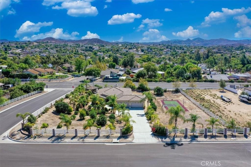 MLS #IV25243601 image #0