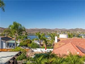 MLS #IV25243996 image #0