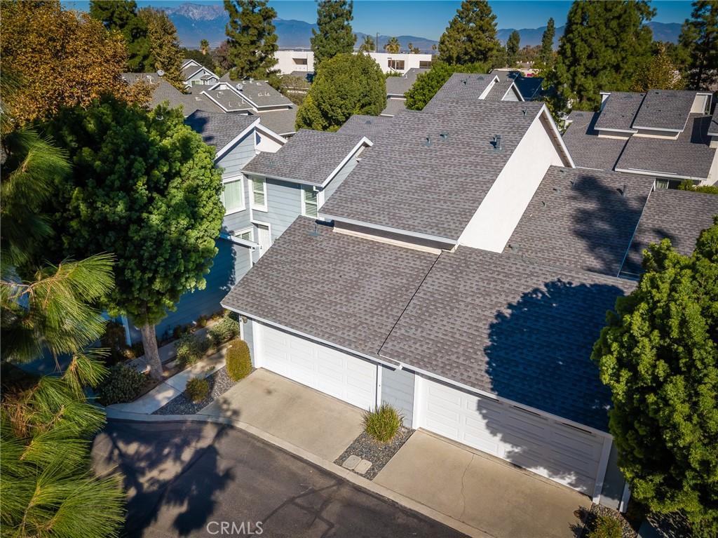 MLS #IV25244401 image #0