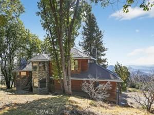 MLS #IV25245350 image #0