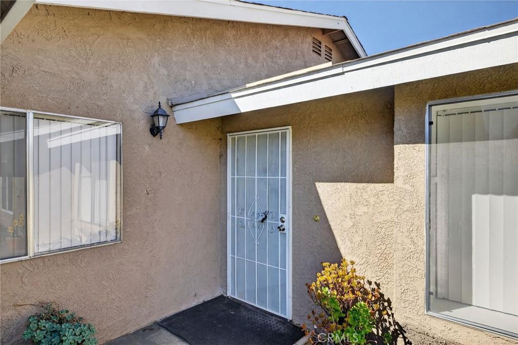 MLS #IV25245481 image #0