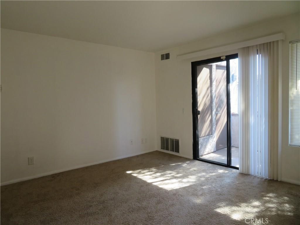 MLS #IV25245625 image #0