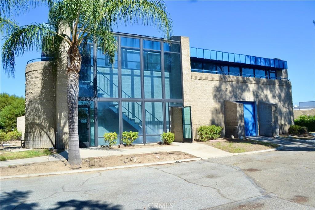 MLS #IV25245974 image #0