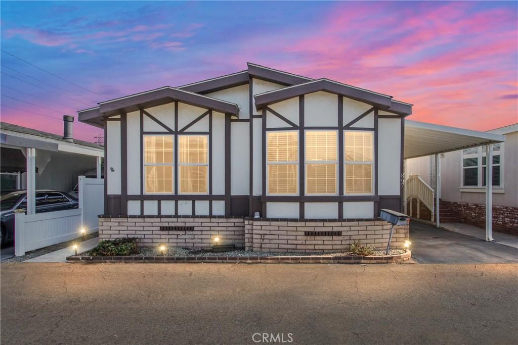 MLS #IV25247592 image #0