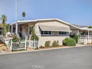 MLS #IV25248001 image #0