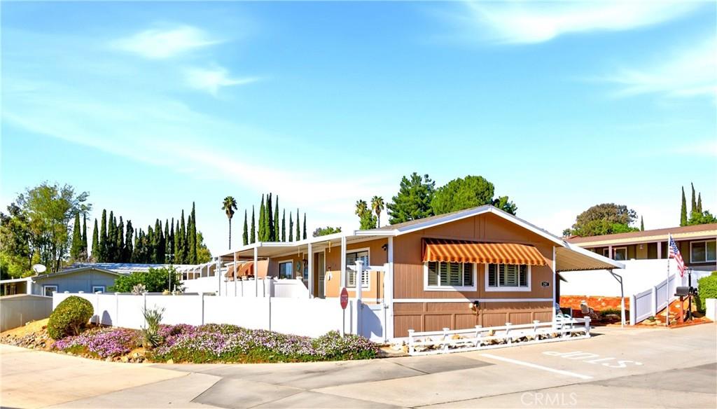 MLS #IV25248738 image #0