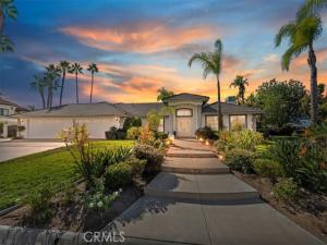 MLS #IV25250393 image #0