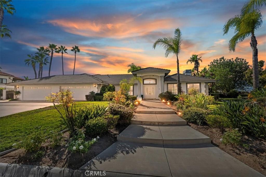 MLS #IV25250393 image #0