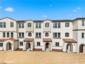 MLS #IV25251783 image #0