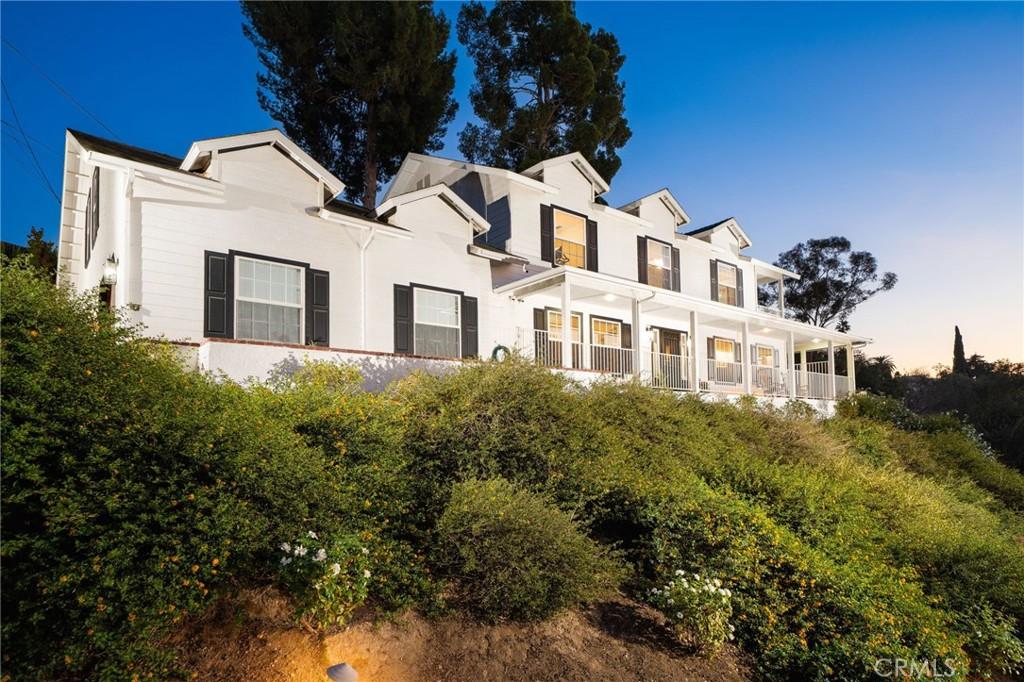 MLS #IV25253946 image #0