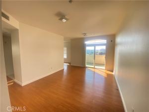 MLS #IV25254205 image #0