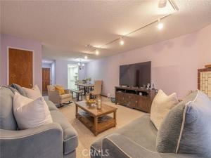 MLS #IV25259811 image #0