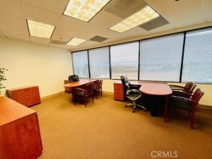 MLS #IV25261332 image #0