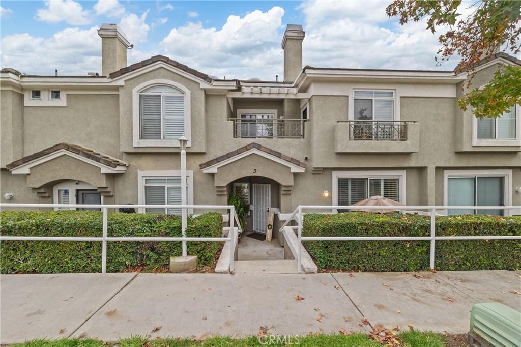 MLS #IV25265191 image #0