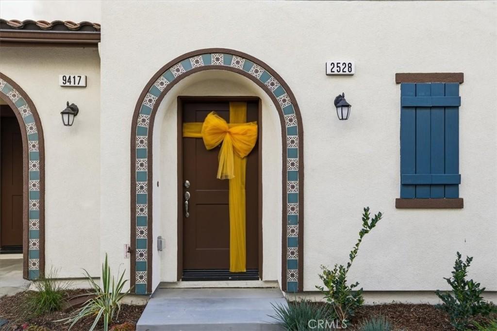 MLS #IV25266552 image #0