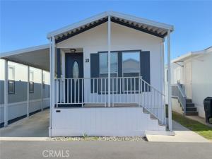 MLS #IV25267075 image #0