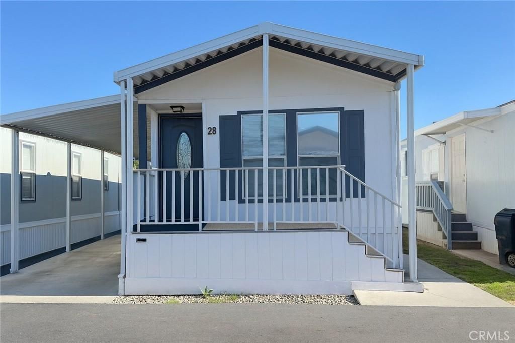 MLS #IV25267075 image #0