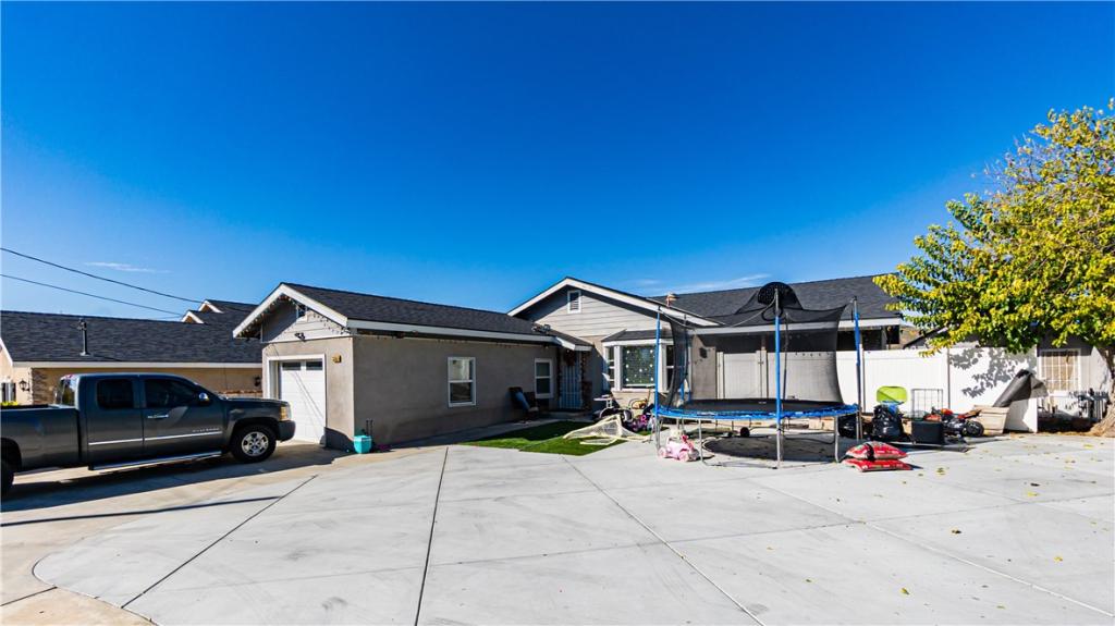 MLS #IV25268047 image #0