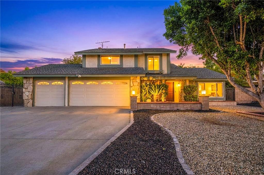 MLS #IV25271543 image #0