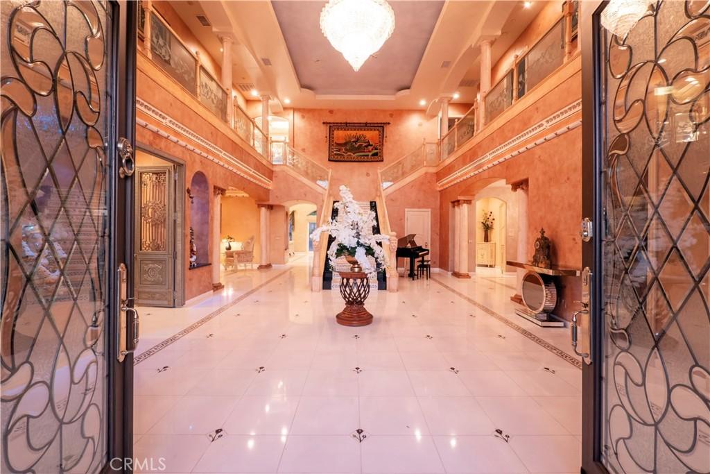 MLS #IV25273303 image #0