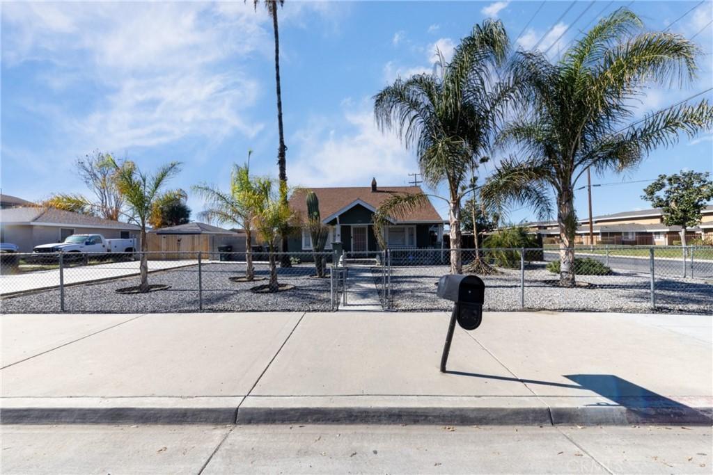 MLS #IV25274711 image #0