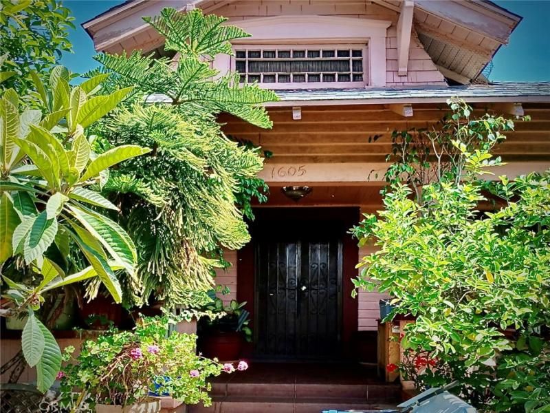 MLS #IV25275979 image #0