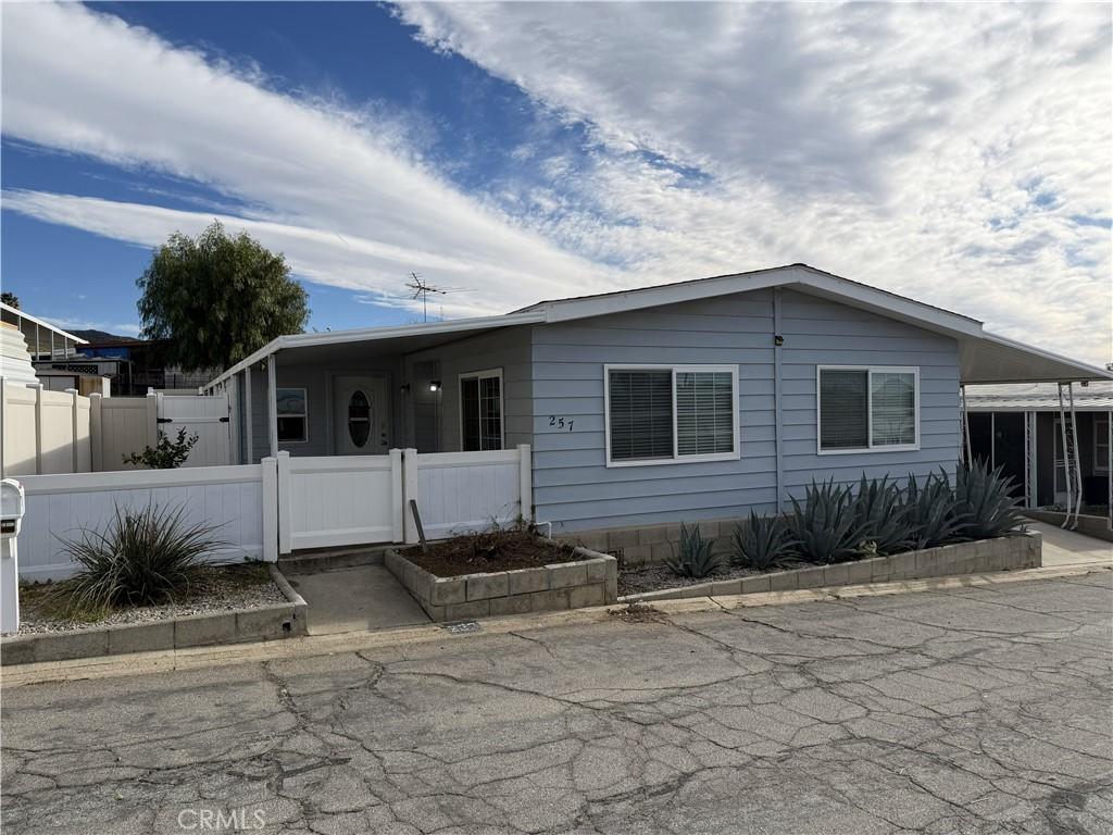 MLS #IV25277949 image #0