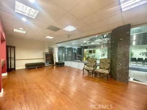 MLS #IV25280280 image #0