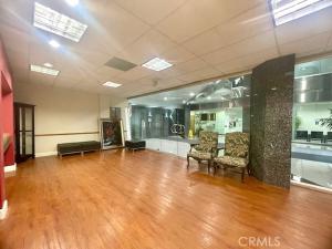 MLS #IV25280280 image #0