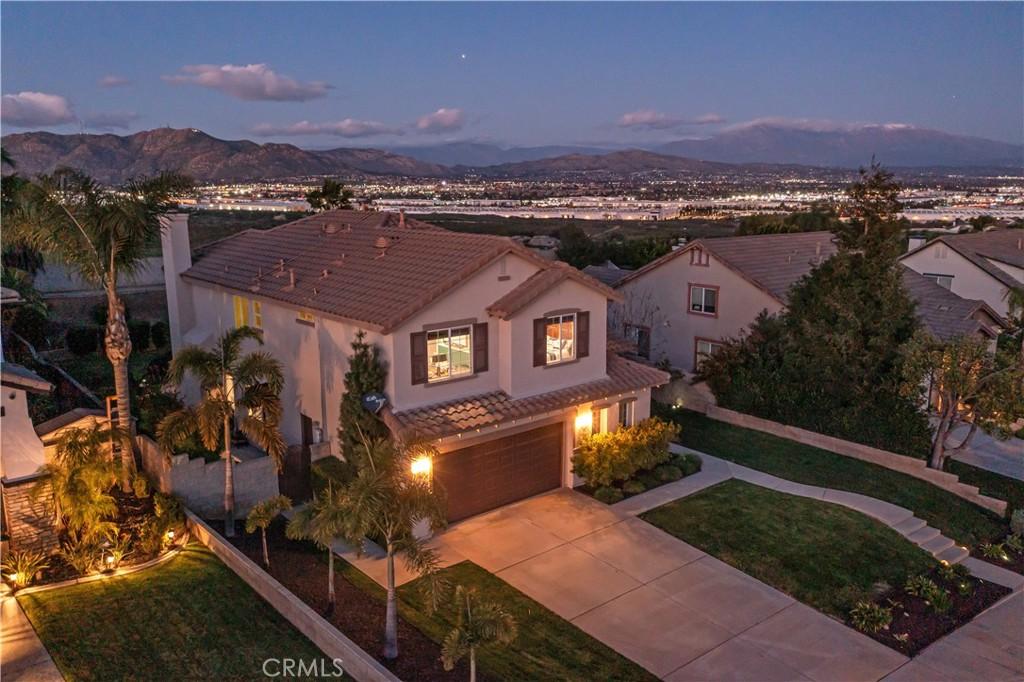 MLS #IV25281206 image #0