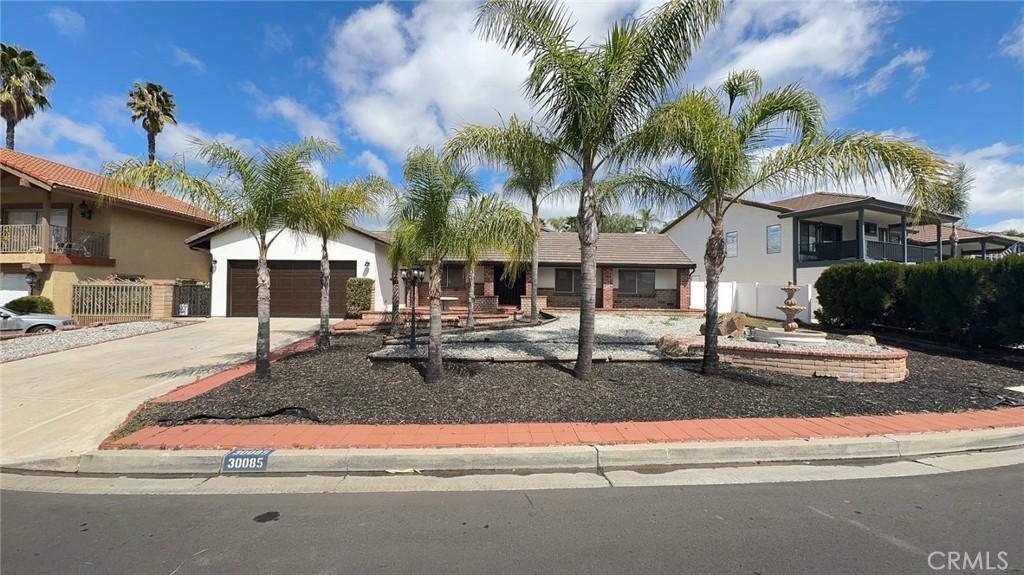 MLS #IV25281233 image #0