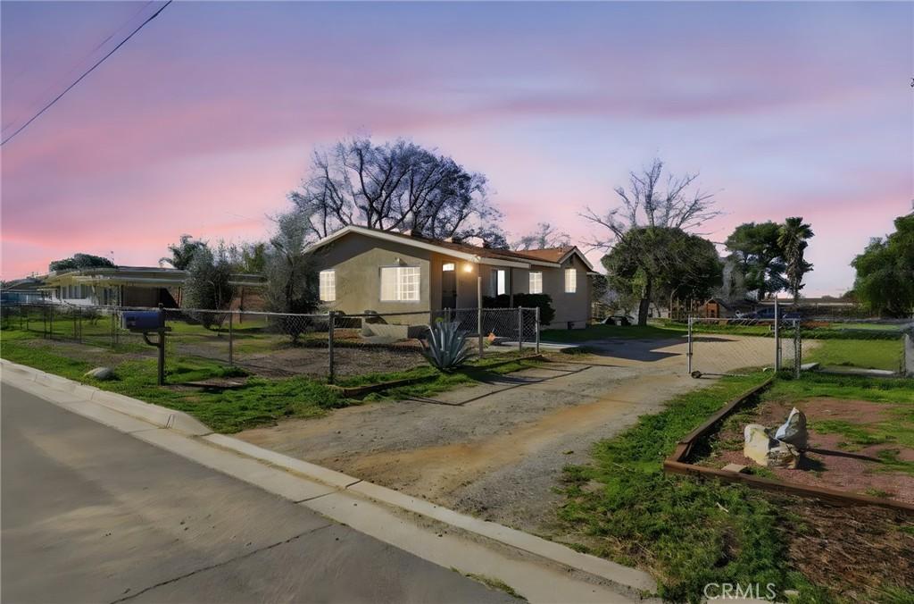 MLS #IV25282078 image #0