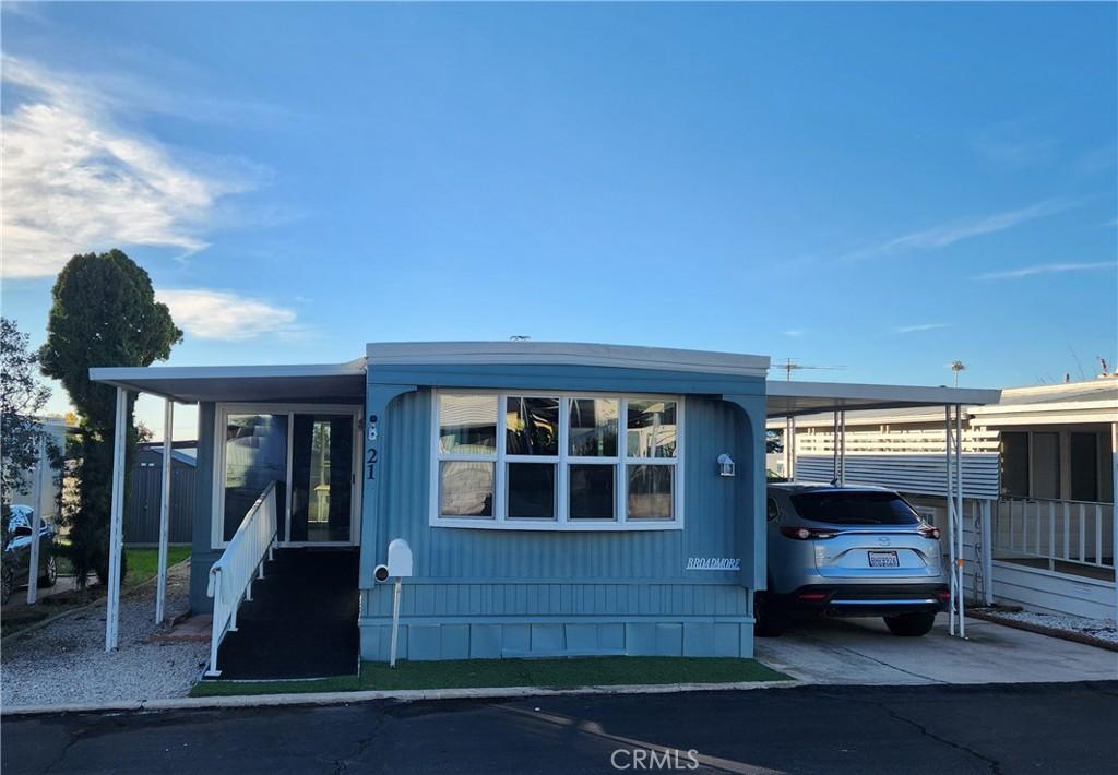 MLS #IV26008582 image #0