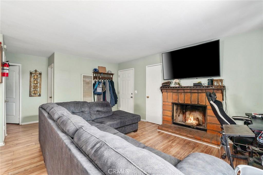 MLS #IV26044007 image #0