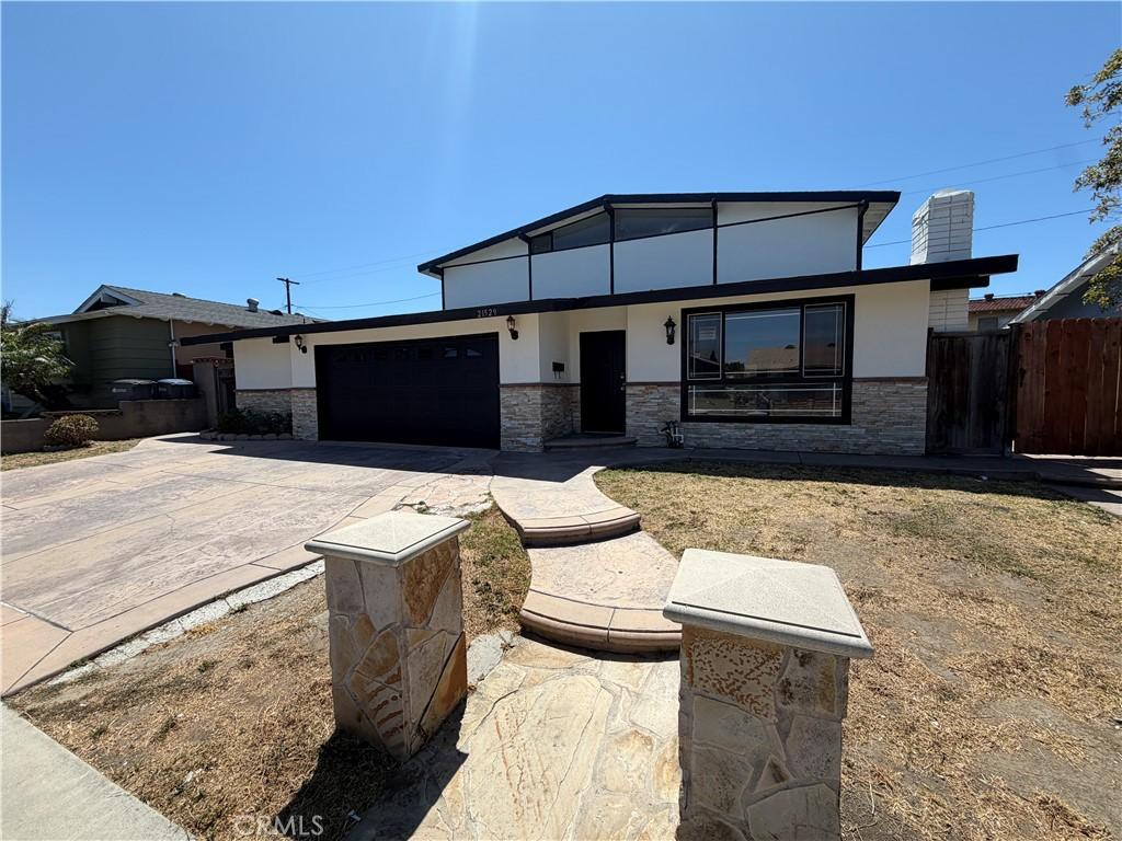 MLS #IV26160262 image #0
