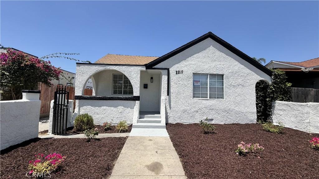 2211 S Sycamore Los Angeles CA 90016 | MLS #IV26163606 37 MLS #IV26163606 image #0