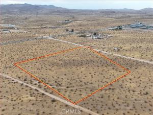 Colusa Road Apple Valley CA 92307 | MLS #IV26186350 41 MLS #IV26186350 image #0