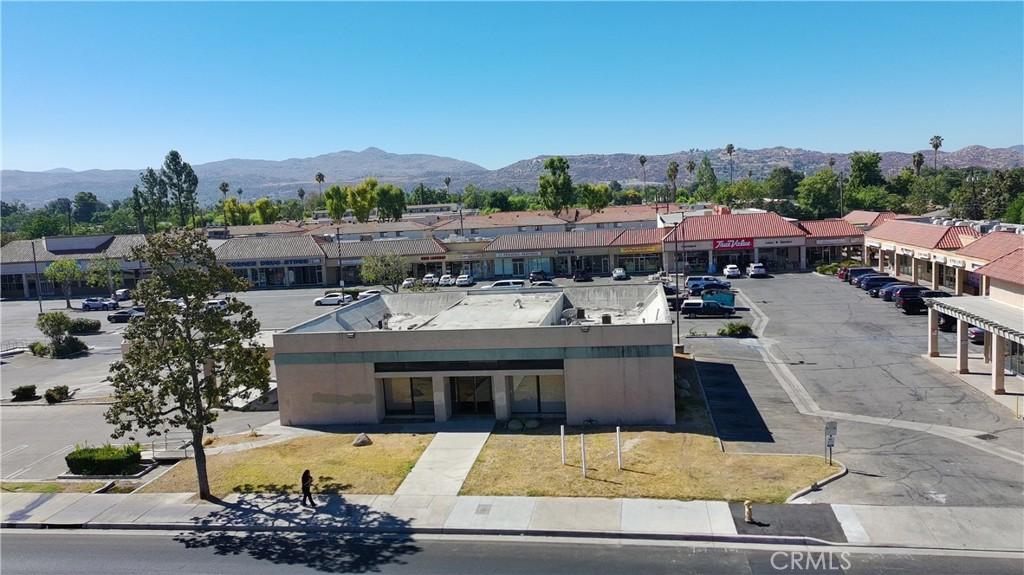 1919 E Florida Hemet CA 92544 | MLS #IV26195617 45 MLS #IV26195617 image #0