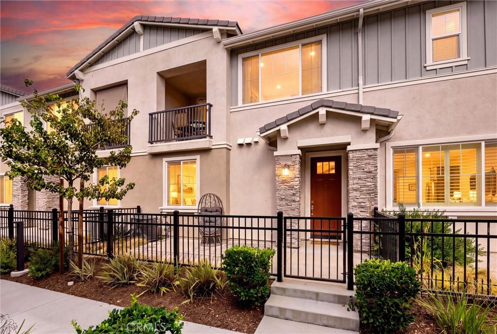 16570 Wyndham LN #10 Fontana CA 92336 | MLS #IV26197759 45 MLS #IV26197759 image #0