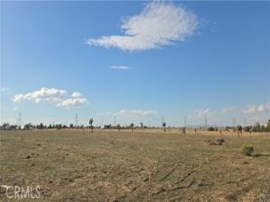 Us-395 Hesperia CA 92344 | MLS #HD25048801 95 MLS #HD25048801 image #0