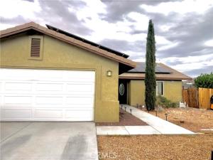 6855 Manzanita Avenue 29 Palms CA 92277 | MLS #JT25070679 45 MLS #JT25070679 image #0