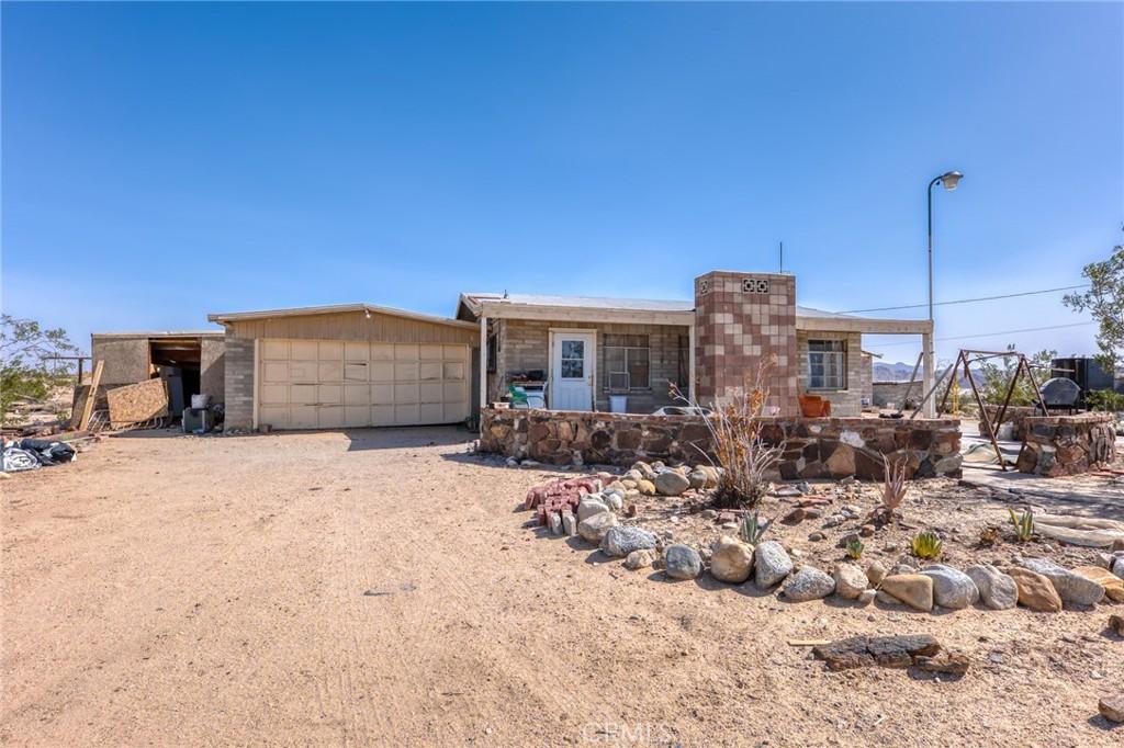 72082 Winters RD 29 Palms CA 92277 | MLS #JT25147949 25 MLS #JT25147949 image #0