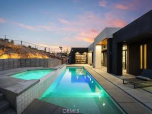 MLS #JT25179343 image #0