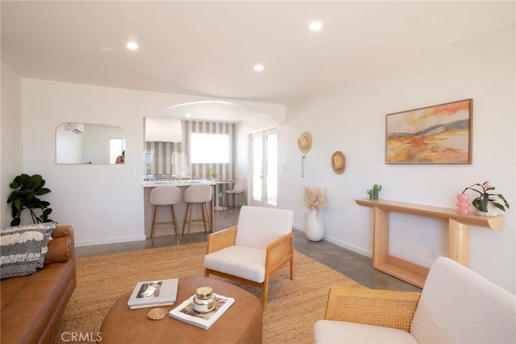 MLS #JT25222363 image #0