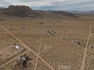 60426 Lorraine Landers CA 92285 | MLS #JT26002612 45 MLS #JT26002612 image #0