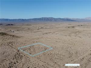 1 Zircon Avenue 29 Palms CA 92277 | MLS #JT26021580 45 MLS #JT26021580 image #0