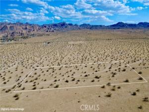 1234 Gianelli Road Joshua Tree CA 92252 | MLS #JT26095409 45 MLS #JT26095409 image #0